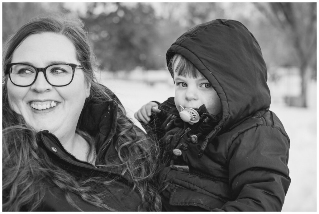 Diacon Family - Winter Family Session - Regina Family Photography - 09 - Toddler looks at the camera