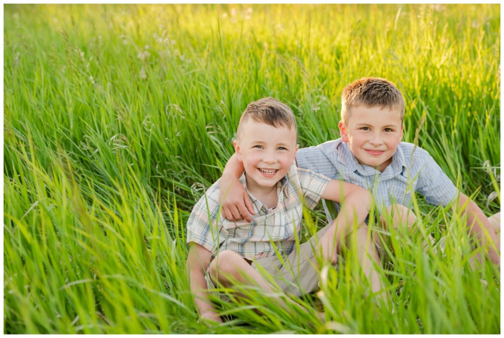 Brent & Courtney -06 - Brothers with arm around each other in grass