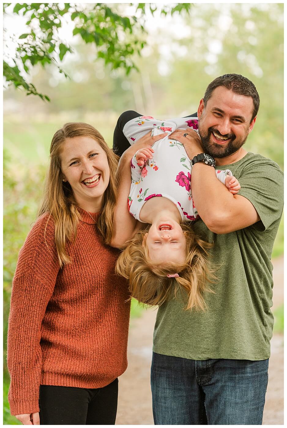 Eyre Family 2021 - AE Wilson Park - Family Photo Shoot - 12 - Little girl hangs upside down