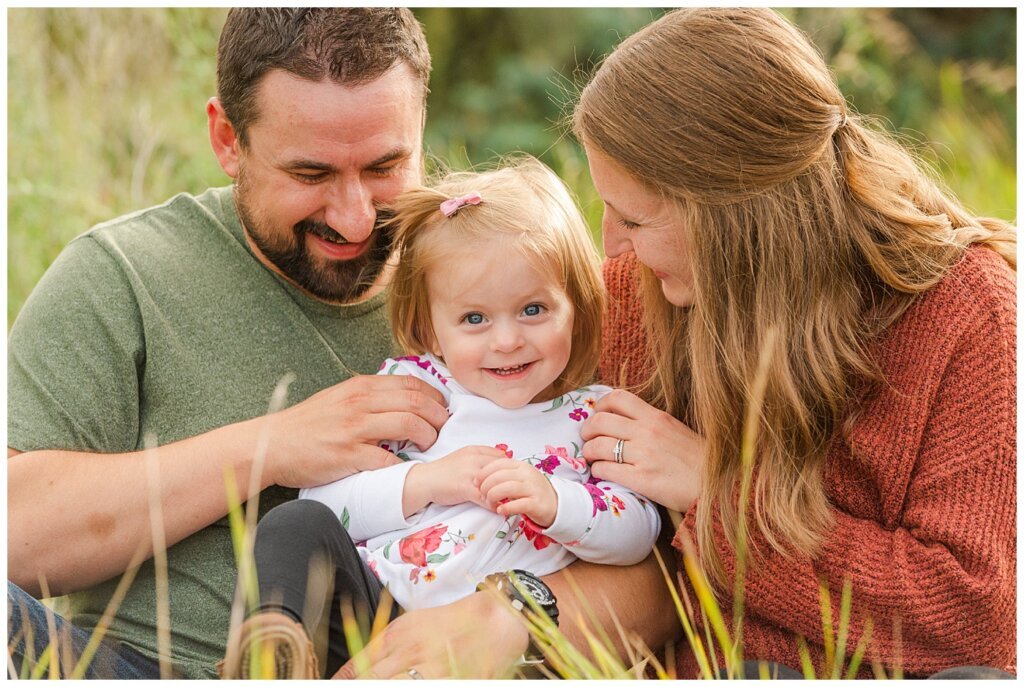 Eyre Family 2021 - AE Wilson Park - Family Photo Shoot - 15 - Family snuggle