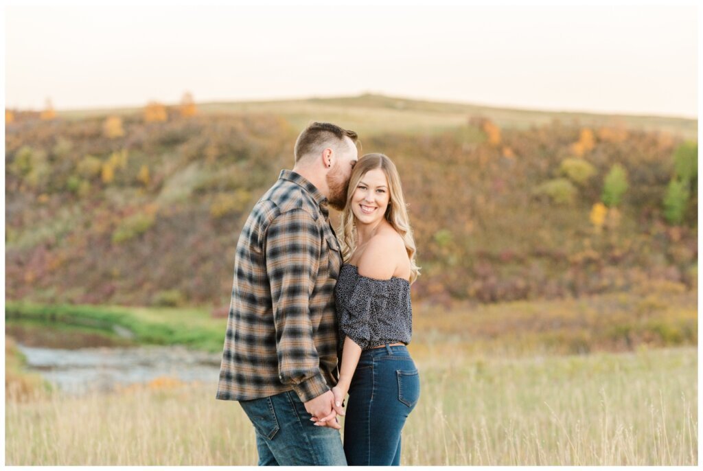 Jared & Jenna - Wascana Trails - 14 - Couple at wascana trails