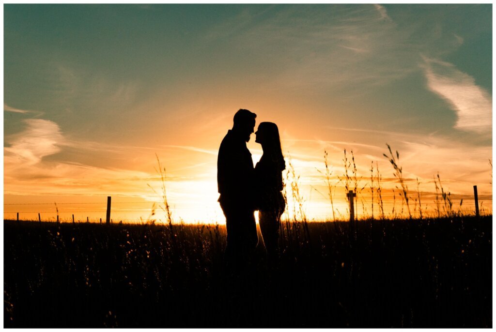 Jared & Jenna - Wascana Trails - 16 - Silhouette of couple at Wascana Trails