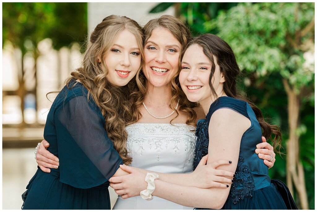 Matt & Ruth - 2022 Wedding - TC Douglas Building - Regina Wedding - Bride with her daughters