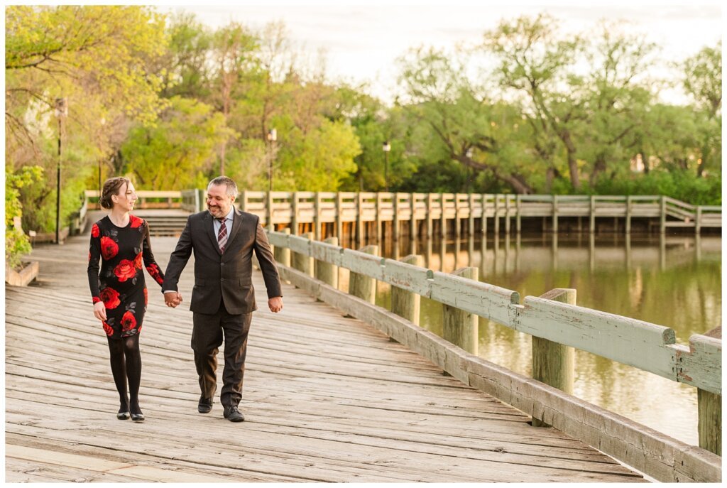 Shawn & Jennifer - Wakamow Valley - 11 - Walking along the dock near Wakamow Valley