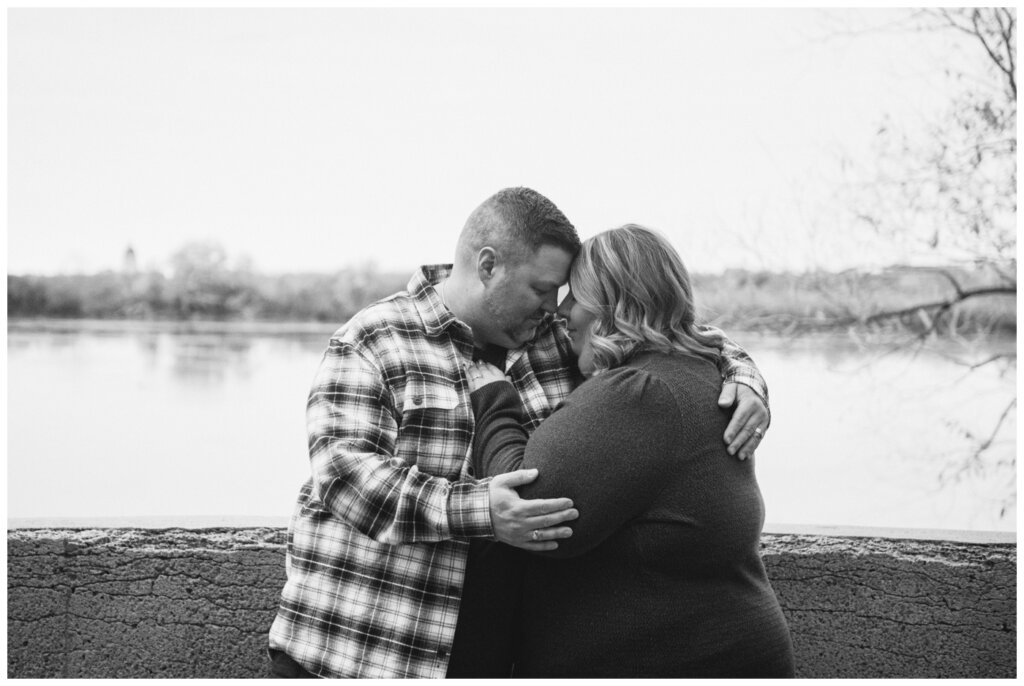 Scott & Ashley - 07 - Couple take a quiet moment beside Wascana Lake