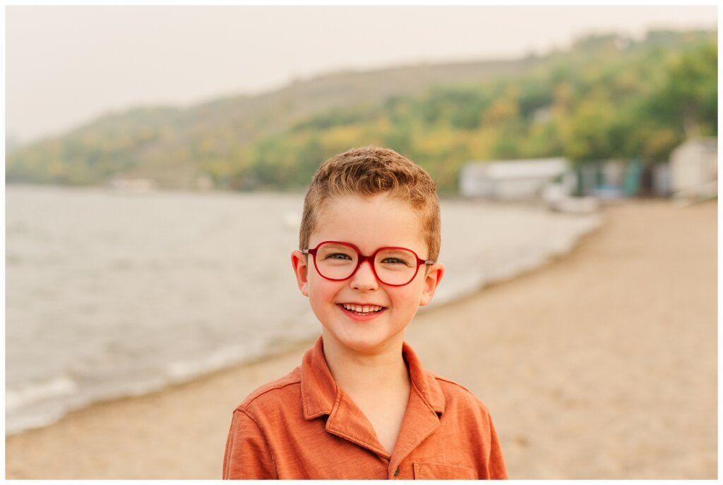 Jaarsma Family - Lumsden Beach - 12 - Little boy with bright red glasses