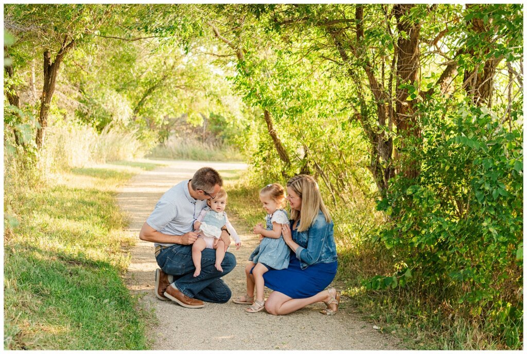 Parsons Family - AE Wilson Park - 02 - Family kneels on the path