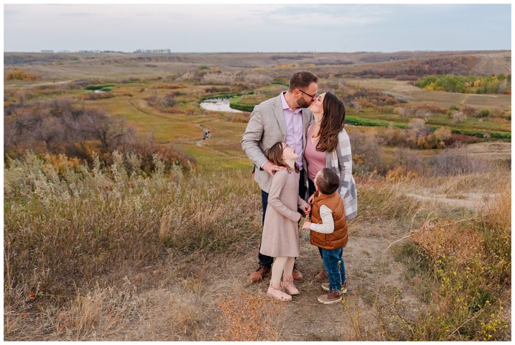 Zurowski Family - Wascana Trails - 15 - Mom & dad have a kiss overlooking the valley