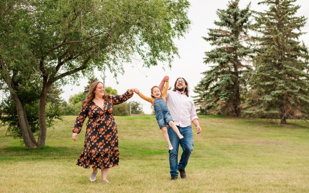 Ryan & Aeliesha (and Ellie)- 5th Anniversary